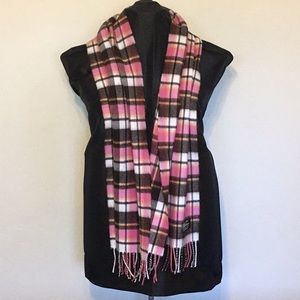 Beautiful plaid 100% cashmere scarf.